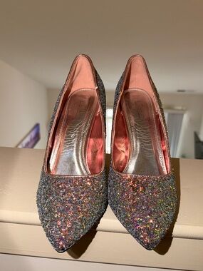 Sparkly Glitter Pointed-Toe Stiletto Heels – Women’s Size 8.5